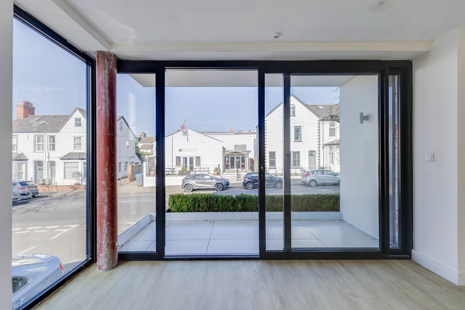Apartment 4, Windsor Gardens, 56A Windsor Road, Penarth, CF64 1JJ